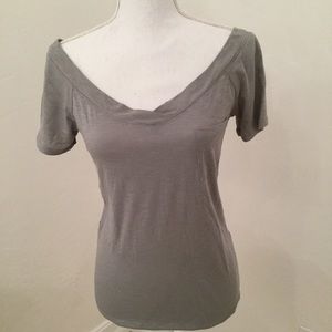 ABOUND PORTRAIT NECKLINE TEE LIGHT GREY